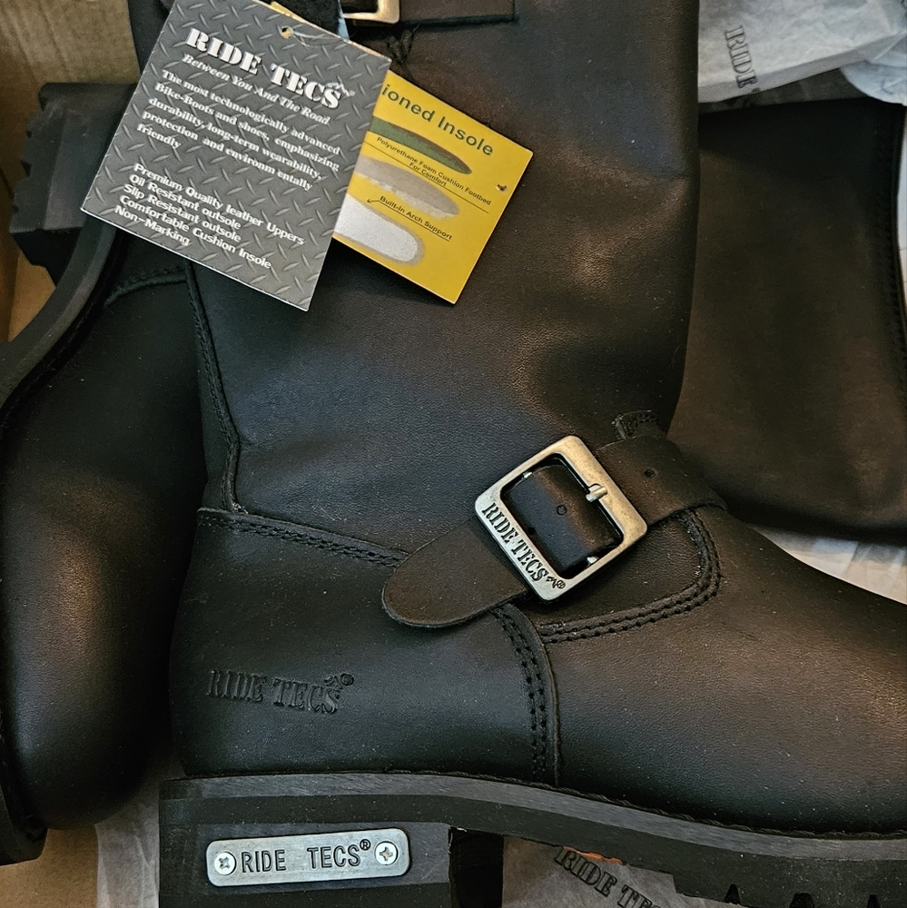 Ride Teck 8.5 boots - Picture 2 of 9